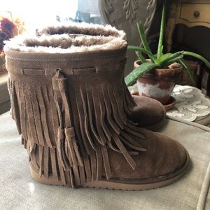 UGG double fringe boots👢kookaburra